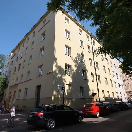 Apartament Z Kominkiem Apartament *